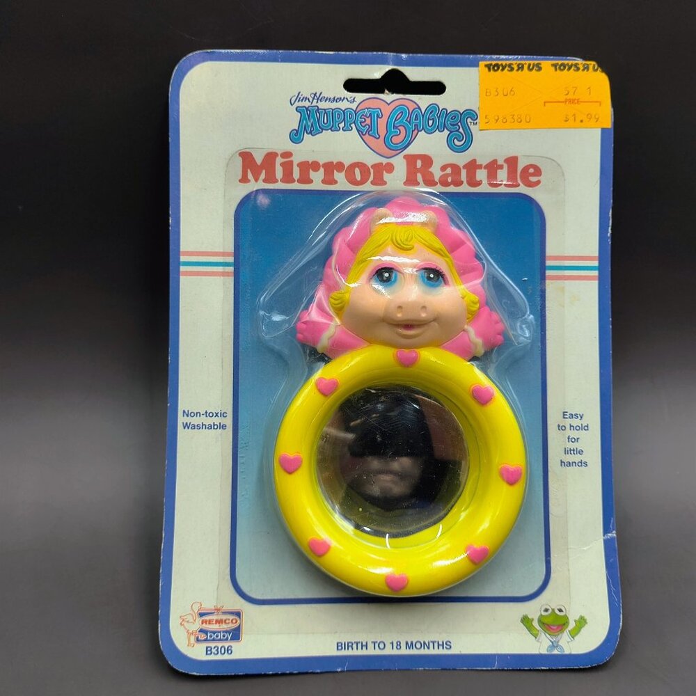 Vintage Remco Muppet Babies Miss Piggy Look & See Mirror Rattle Baby Toy 1989